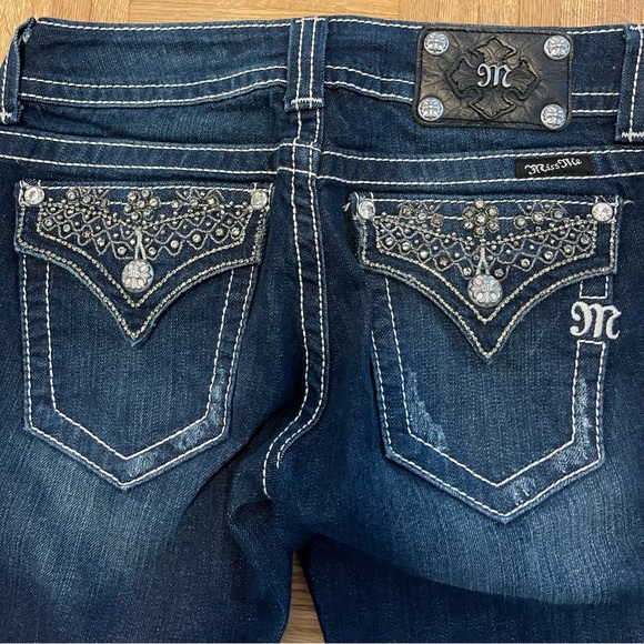 Miss Me Jeans Mint Condition Sz 27 BootCut - Picture 2 of 6
